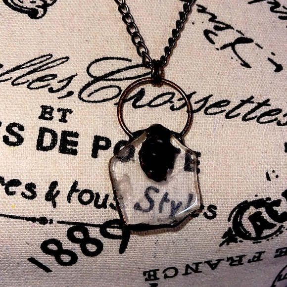 VINTAGE Fossilized clear crystal &Amethyst with copper. - Picture 2 of 9